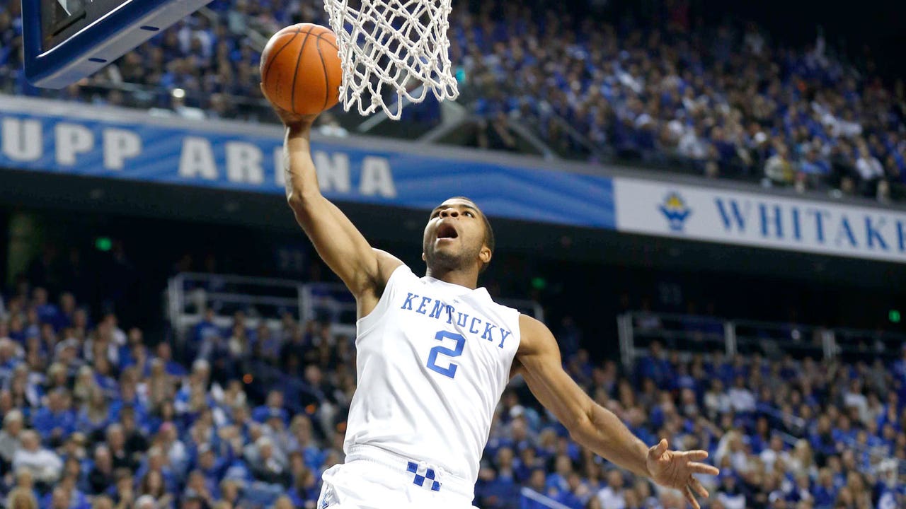 Top-ranked Kentucky holds Montana State to 28 points